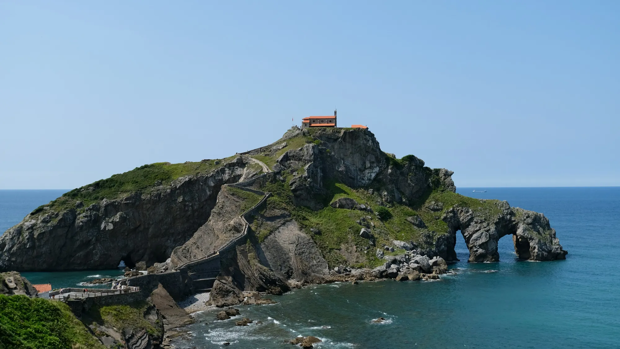 San Juan de Gaztelugatxe, en la costa de Bizkaia